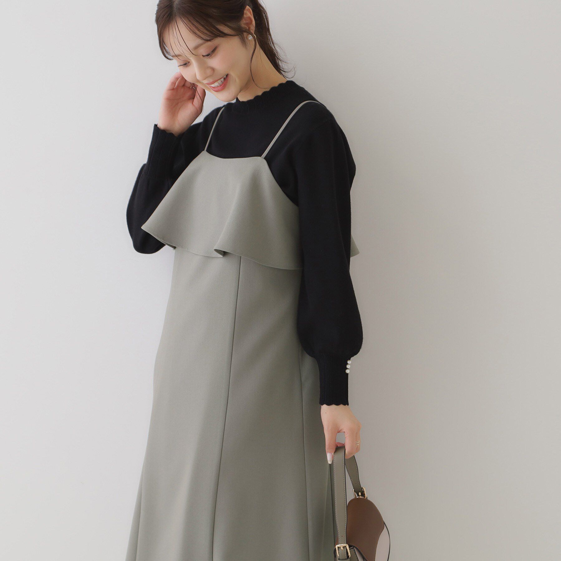 Couture broach「【スッキリ華奢みえが叶う】フレアデザインキャミワンピース」|ワンピース|