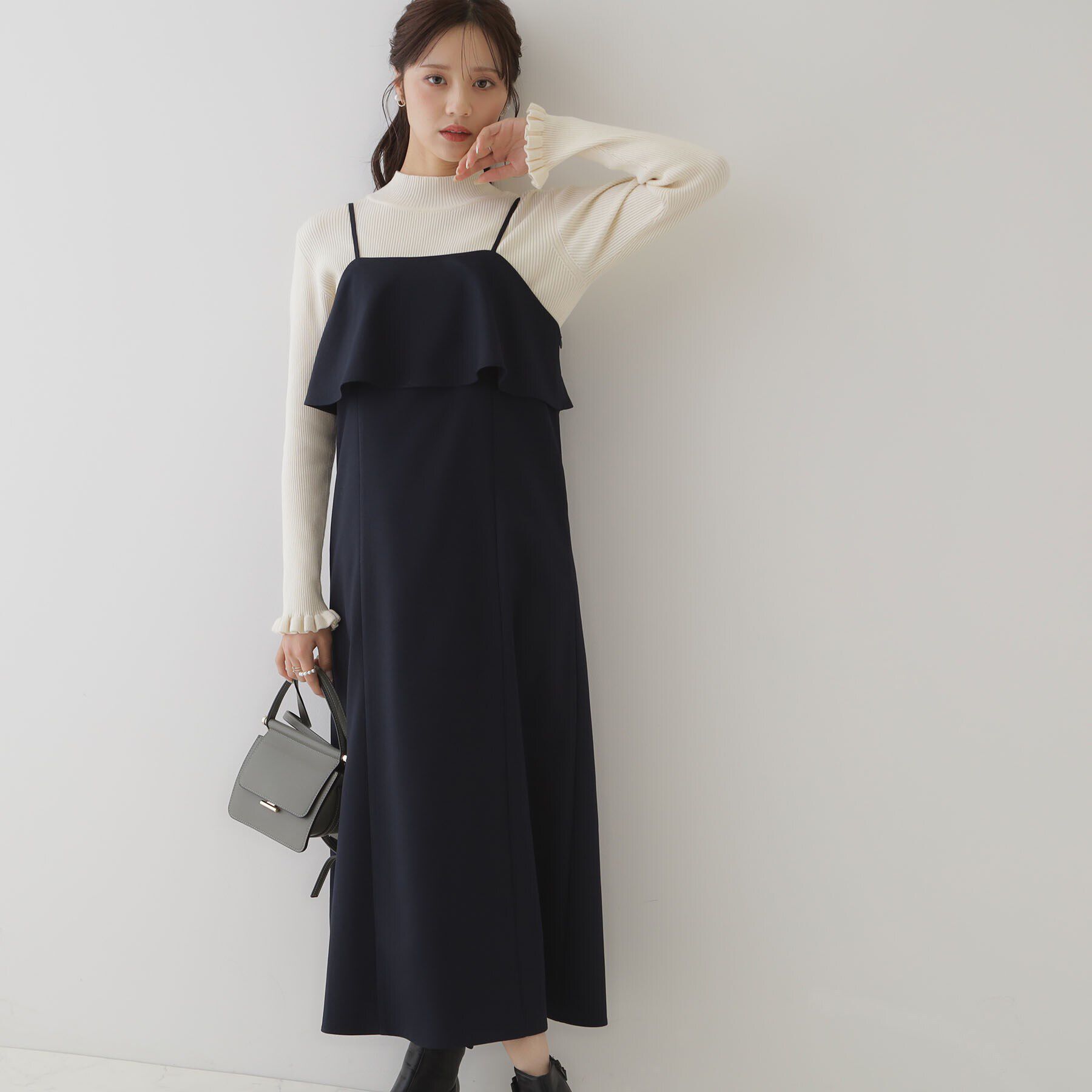 Couture broach「【スッキリ華奢みえが叶う】フレアデザインキャミワンピース」|ワンピース|ﾈｲﾋﾞｰ(094)