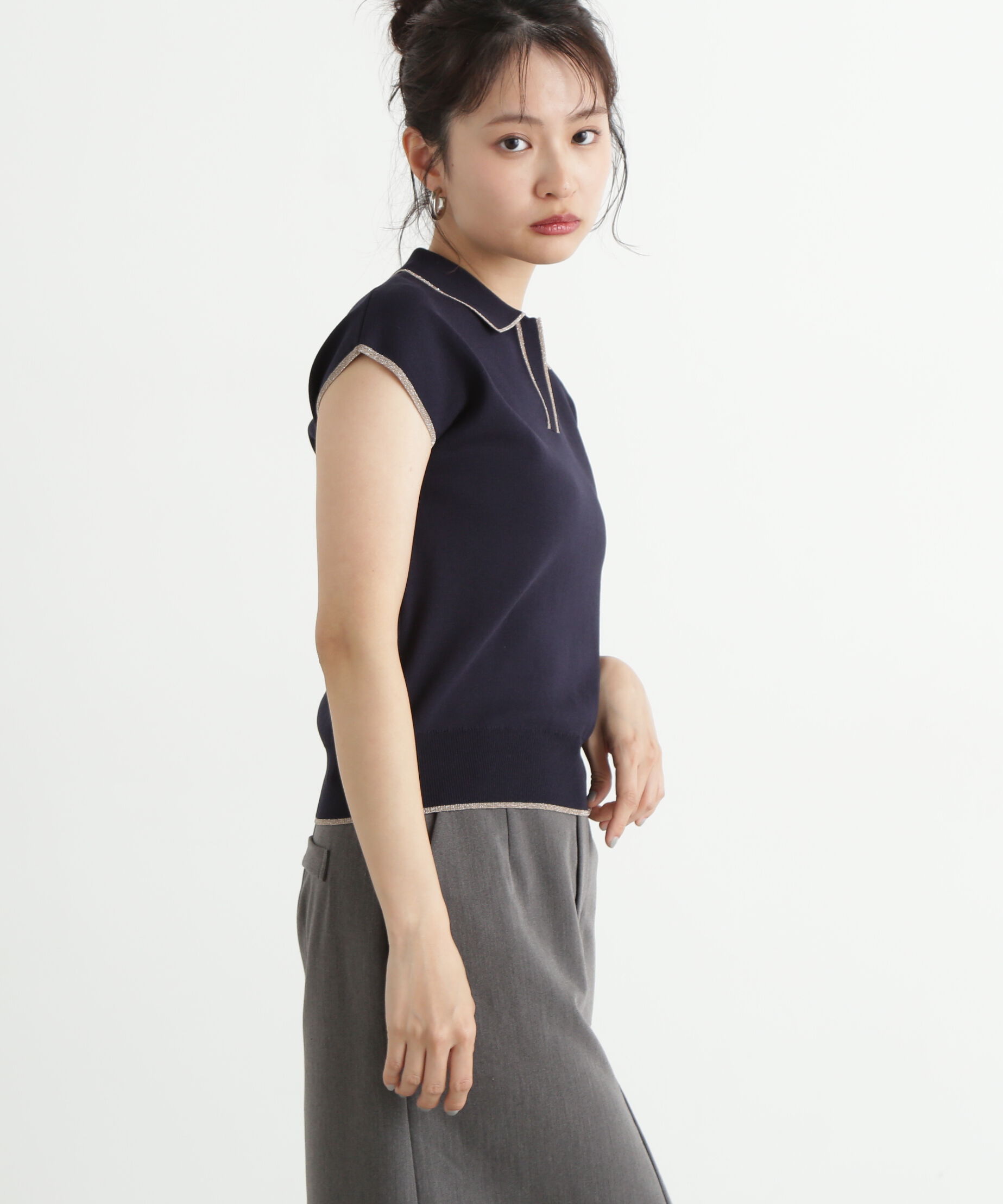  「ラメラインスキッパーポロニット」|ニット・セーター|