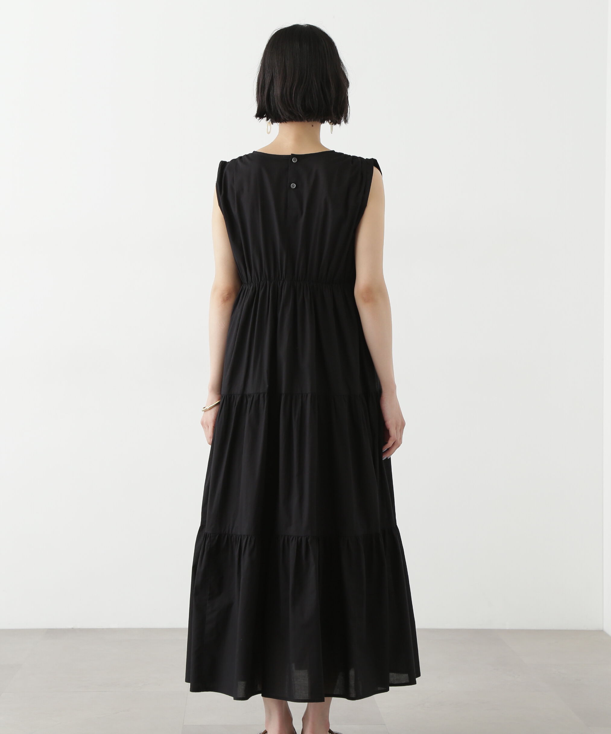  「コットンVネックティアードワンピース」|ワンピース|