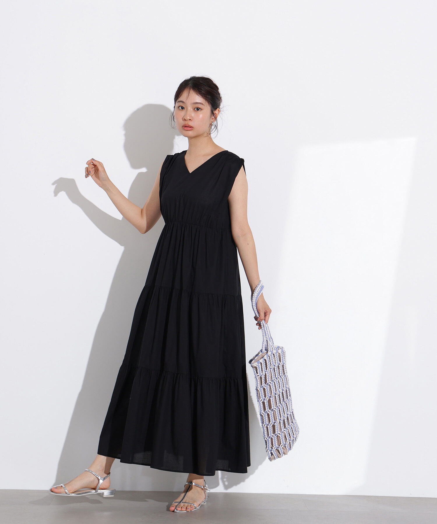  「コットンVネックティアードワンピース」|ワンピース|