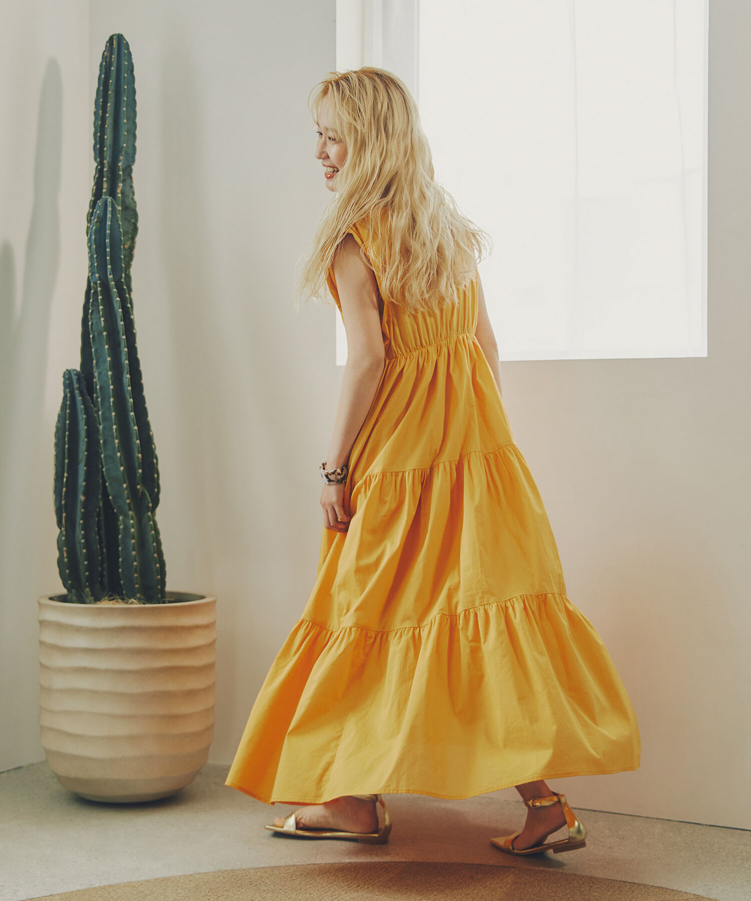  「コットンVネックティアードワンピース」|ワンピース|