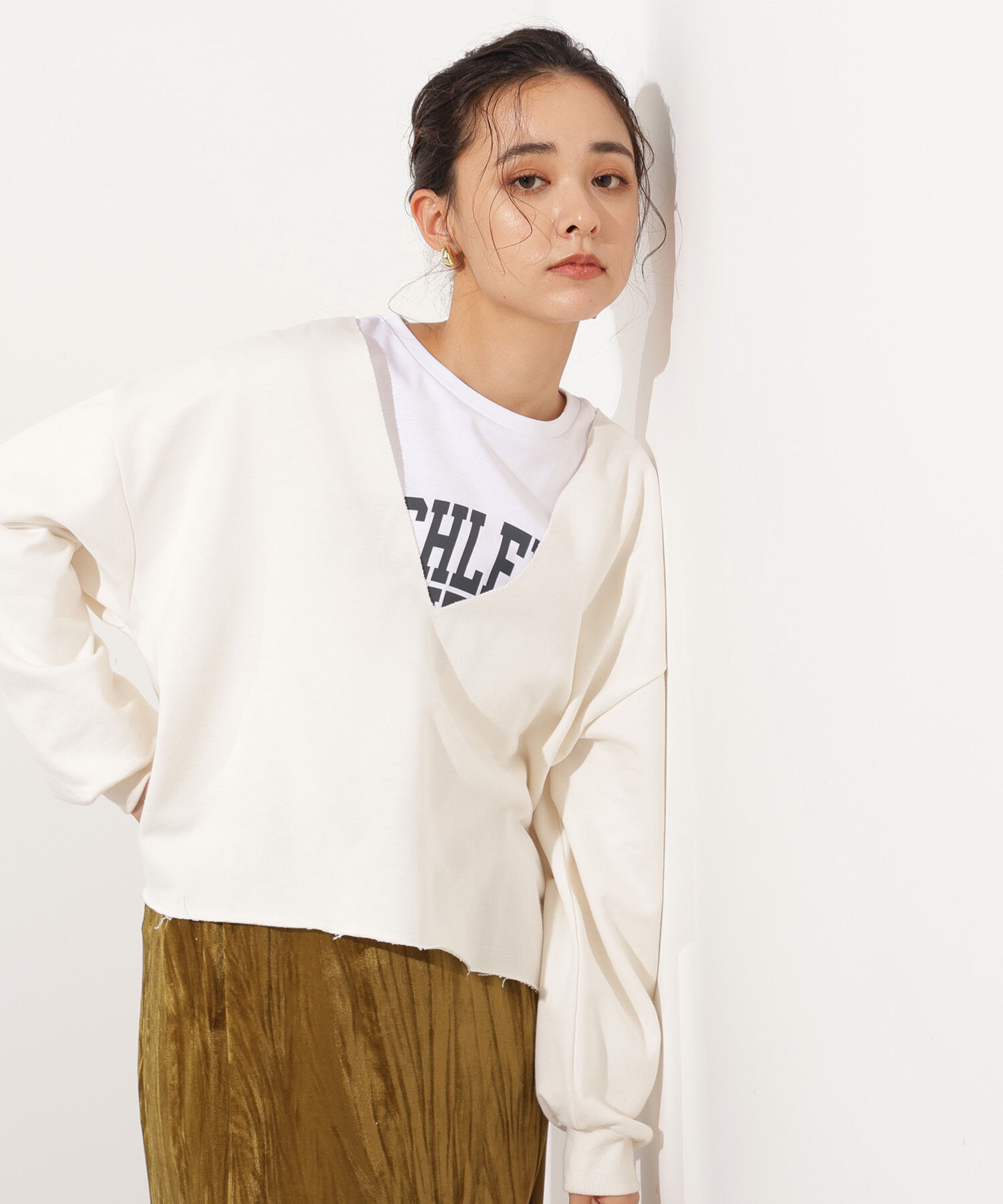  「Vネックスウェットプルオーバー」|Tシャツ・カットソー|