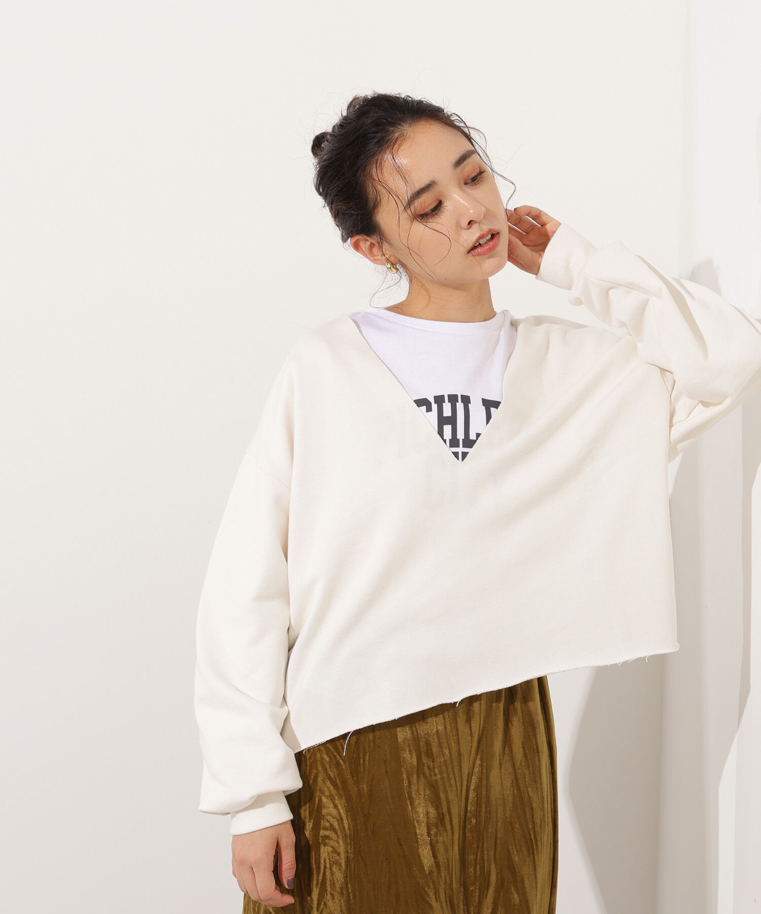  「Vネックスウェットプルオーバー」|Tシャツ・カットソー|