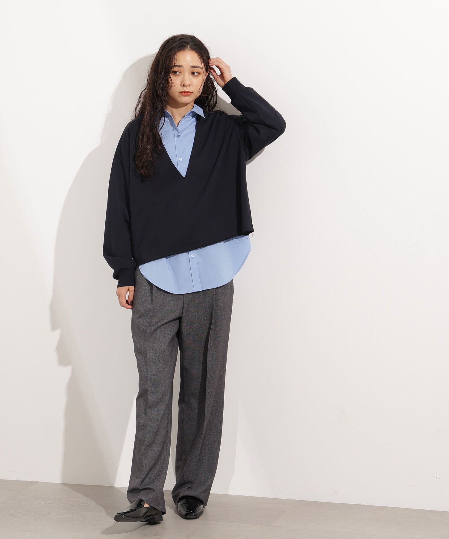  「Vネックスウェットプルオーバー」|Tシャツ・カットソー|