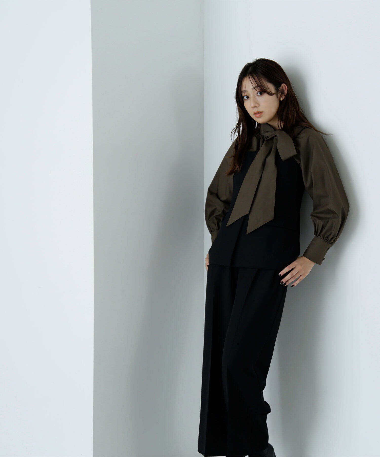  「マニッシュビスチェセットアップ」|ワンピース|クロ