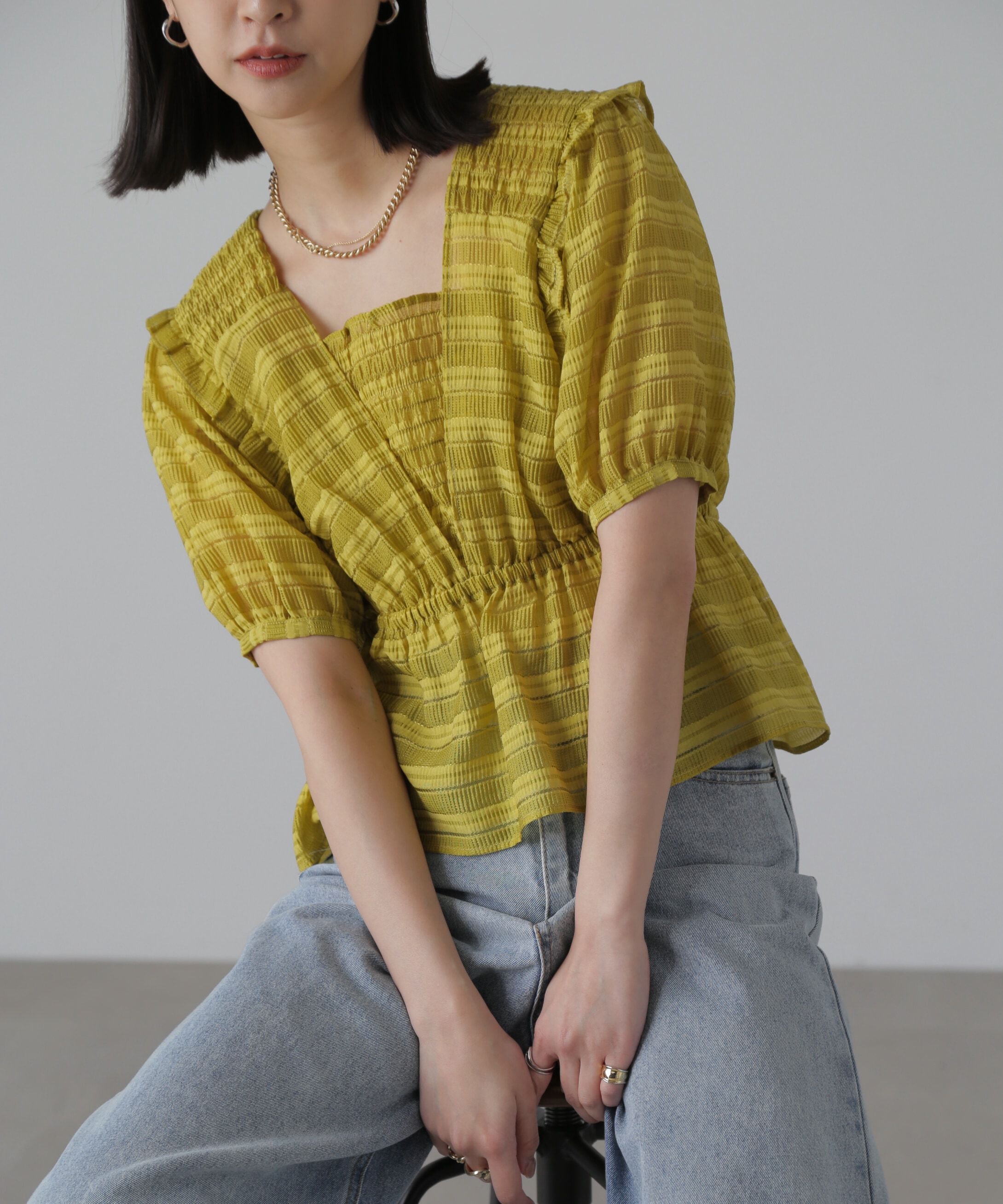  「肩フリルシャーリングペプラムブラウス」|シャツ・ブラウス|