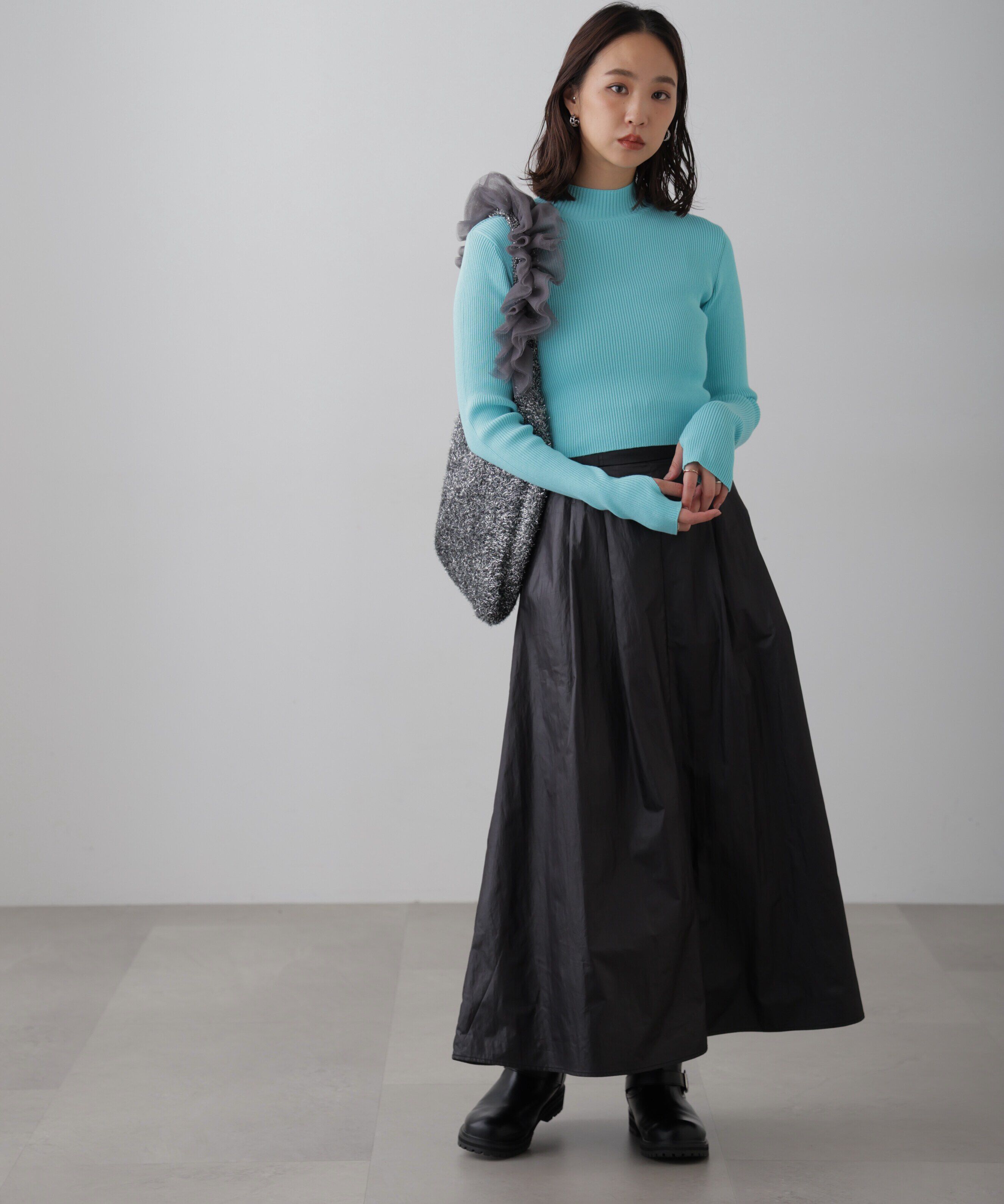  「〈洗える〉マシンウォッシャブルハイネックショート丈ニット」|ニット・セーター|