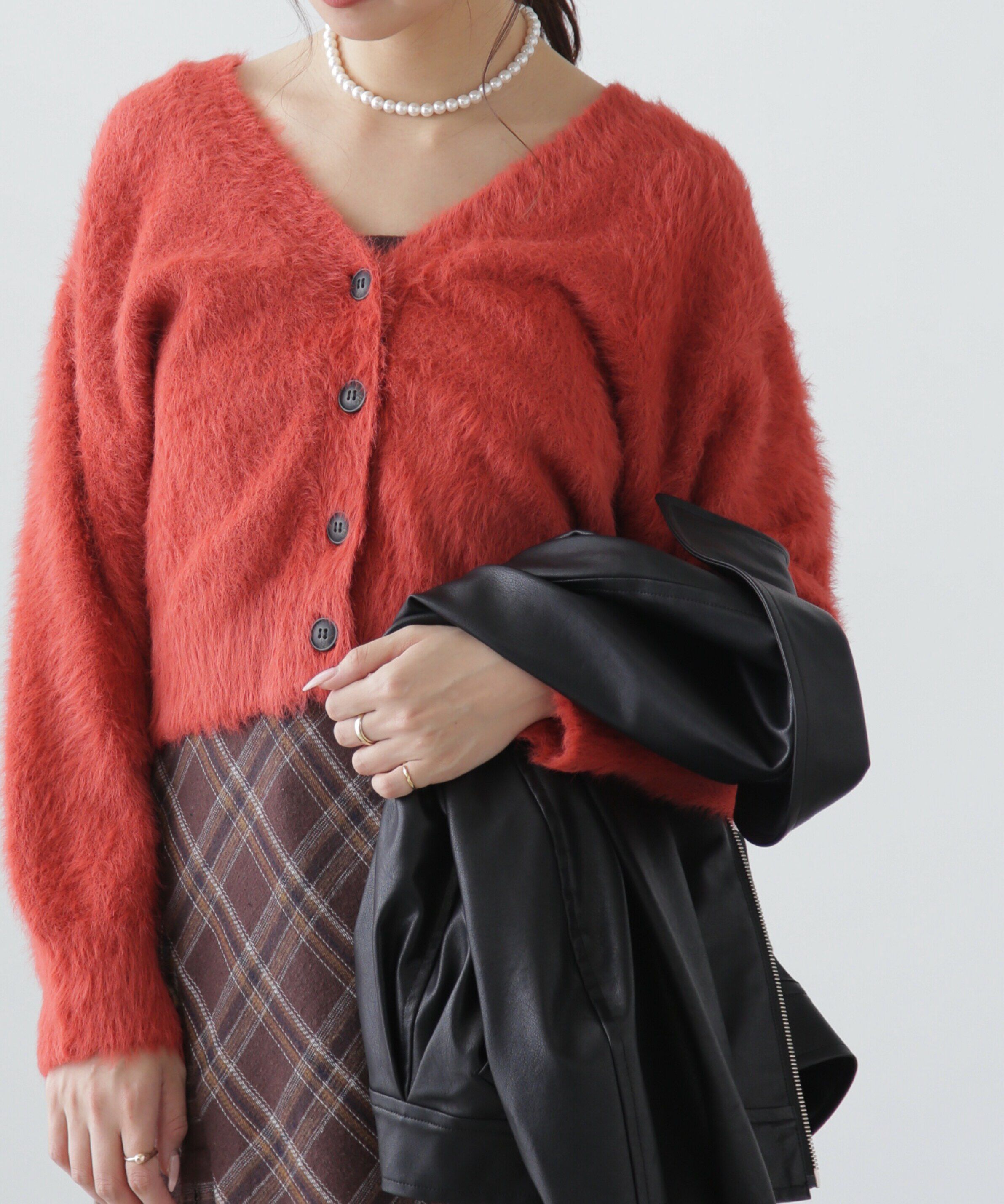  「Vネックシャギーカーディガン」|ニット・セーター|レッド