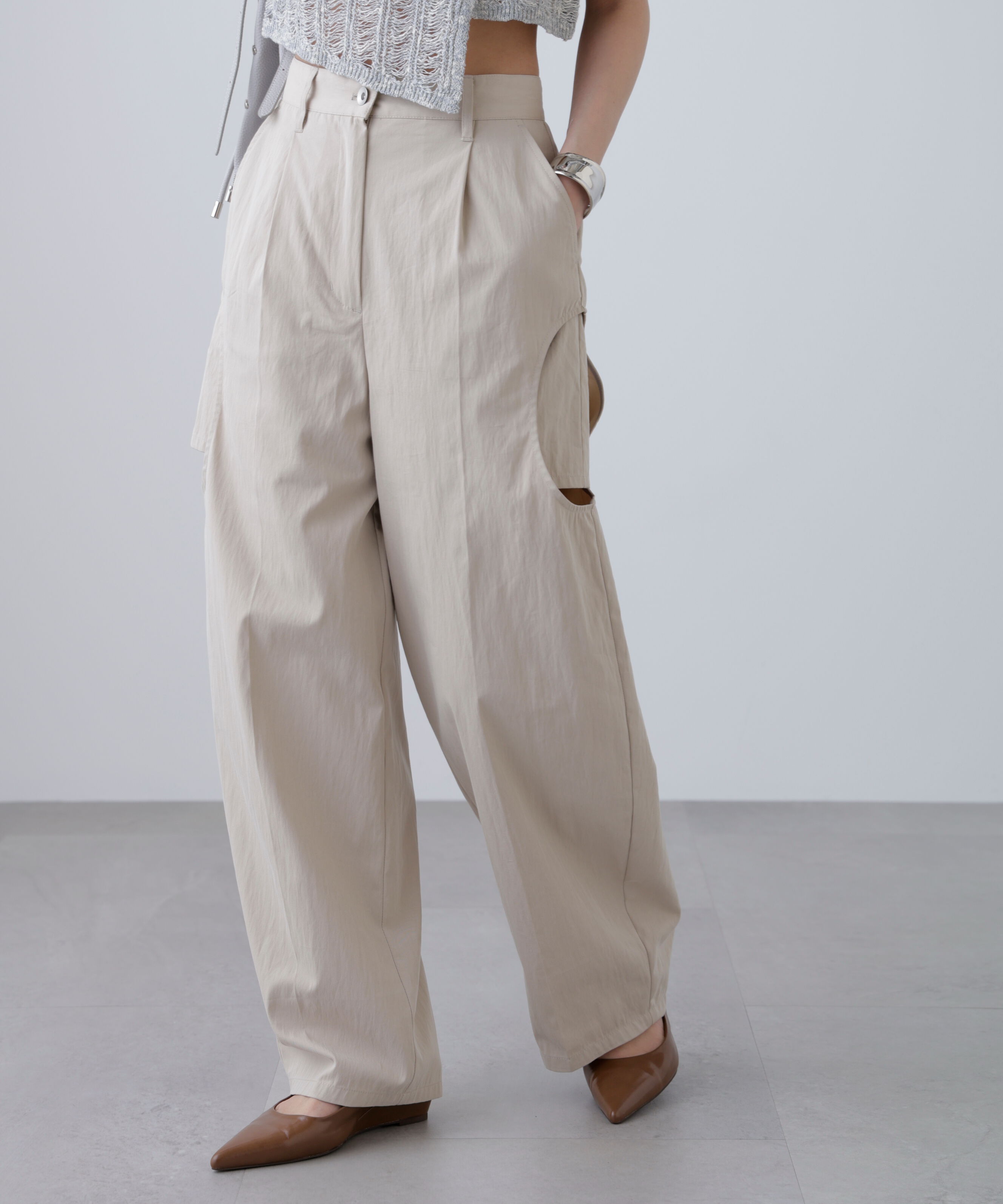  「サイドサークルカットパンツ」|その他|