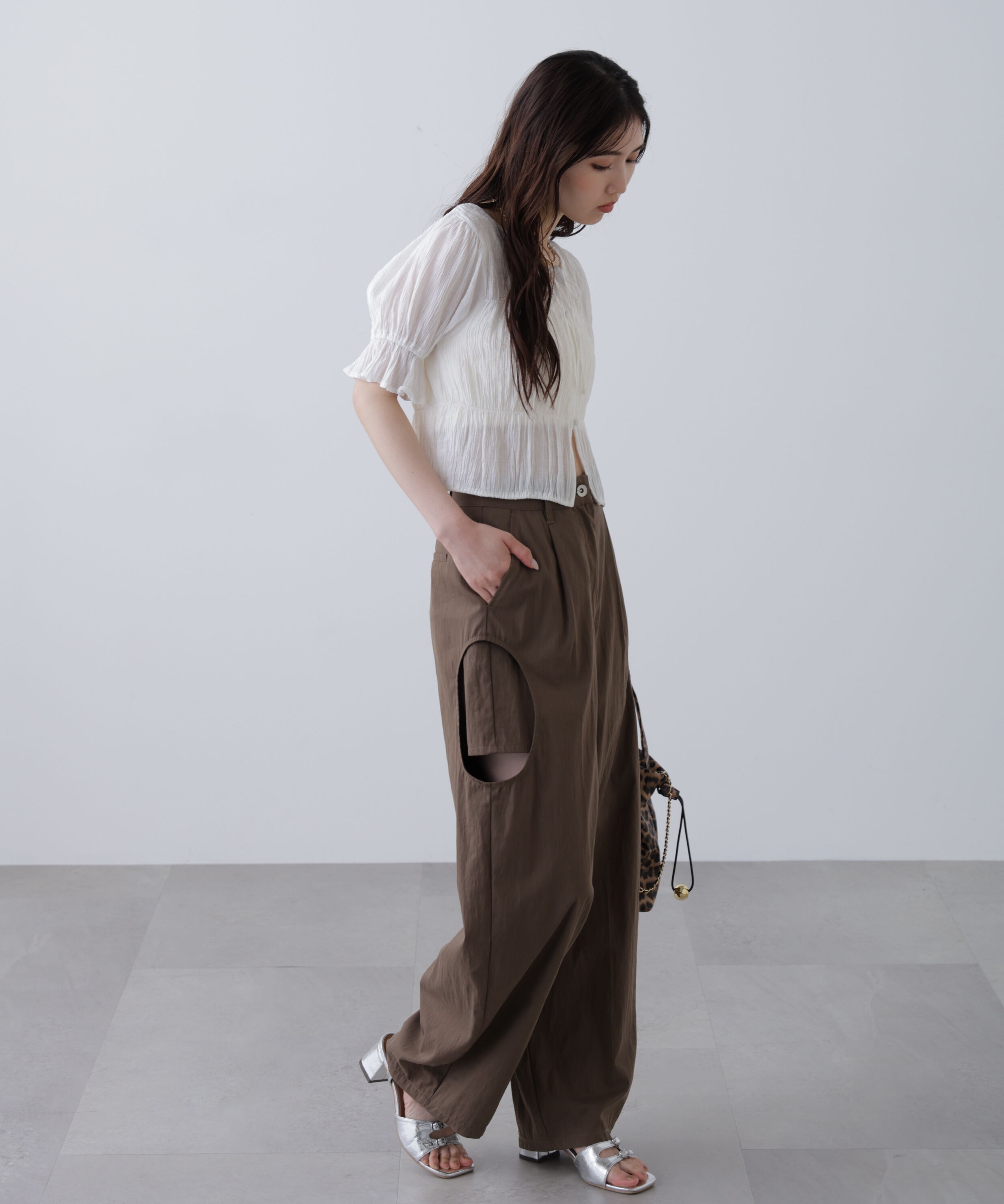  「サイドサークルカットパンツ」|その他|