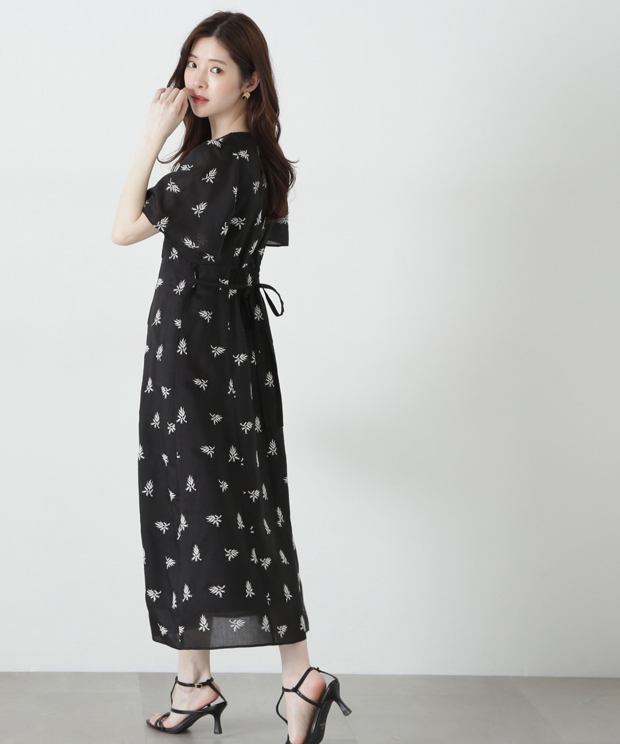 PROPORTION BODY DRESSING「花柄刺繍ワンピース」|ワンピース|