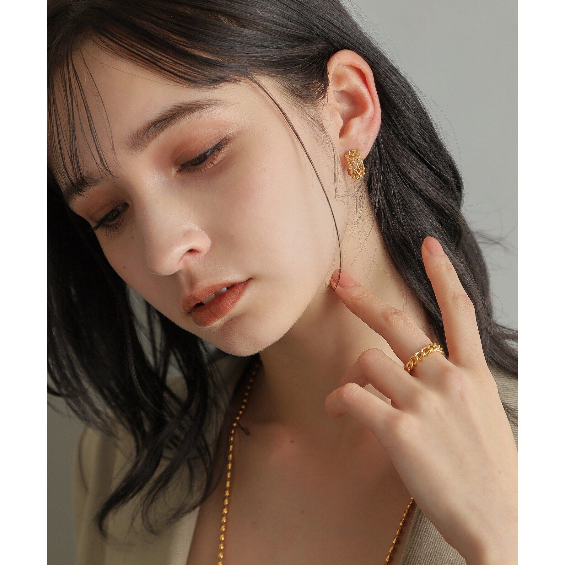 COCOSHNIK ONKITSCH「シルバー デザインチェーン オーバルボールM ネックレス GP」|ネックレス|