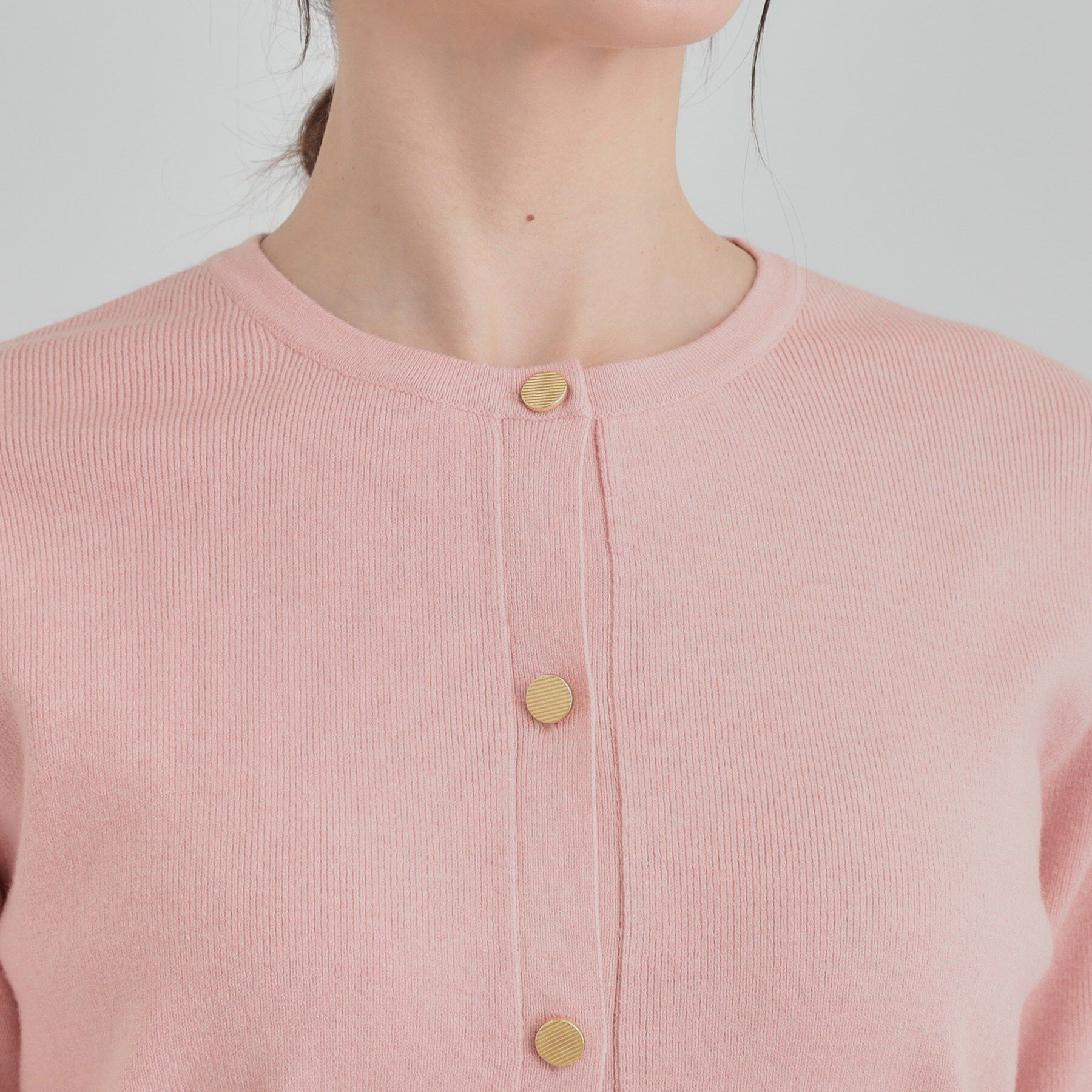 SHOO･LA･RUE「【洗濯機可/S-LL】すっきり見えでやわらかタッチな クルーネックカーディガン」|カーディガン|