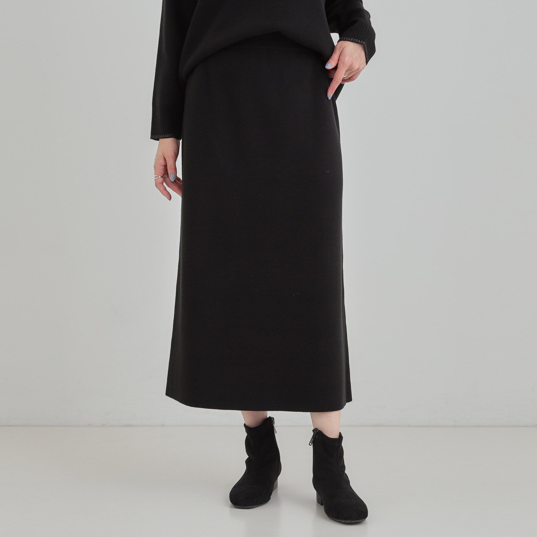 SHOO･LA･RUE「【洗濯機可/セットアップ可/毛玉になりにくい】ニットナロースカート」|スカート|