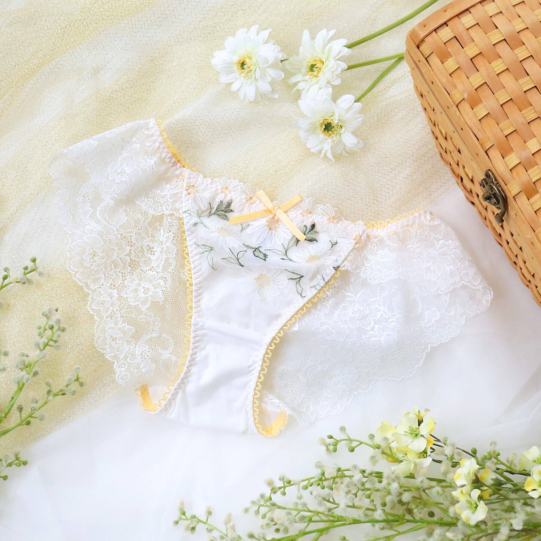 Risa Magli「パンナ レースショーツ」|インナー|ホワイト(001)