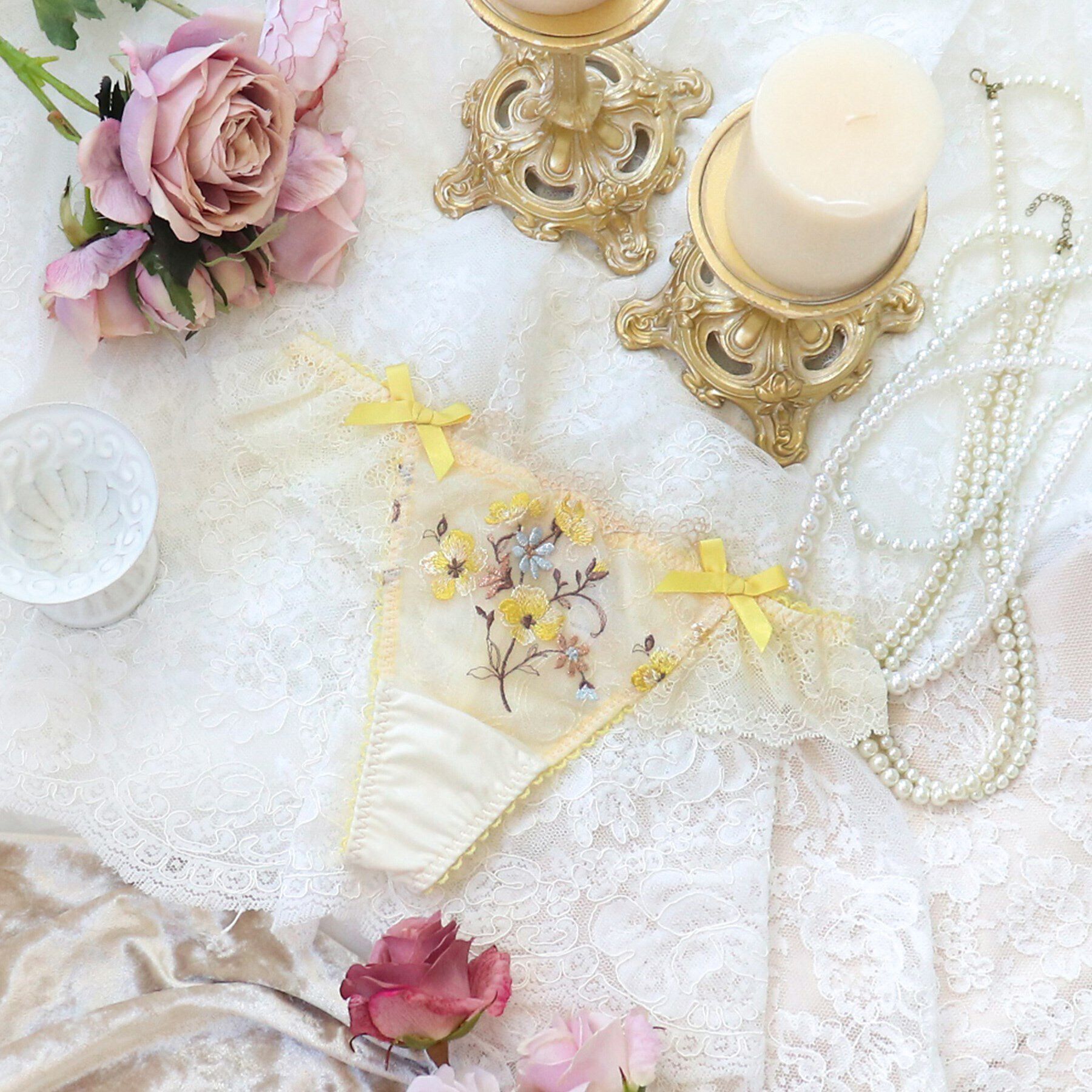 Risa Magli「アン・マリー Tバックショーツ」|インナー|イエロー(030)