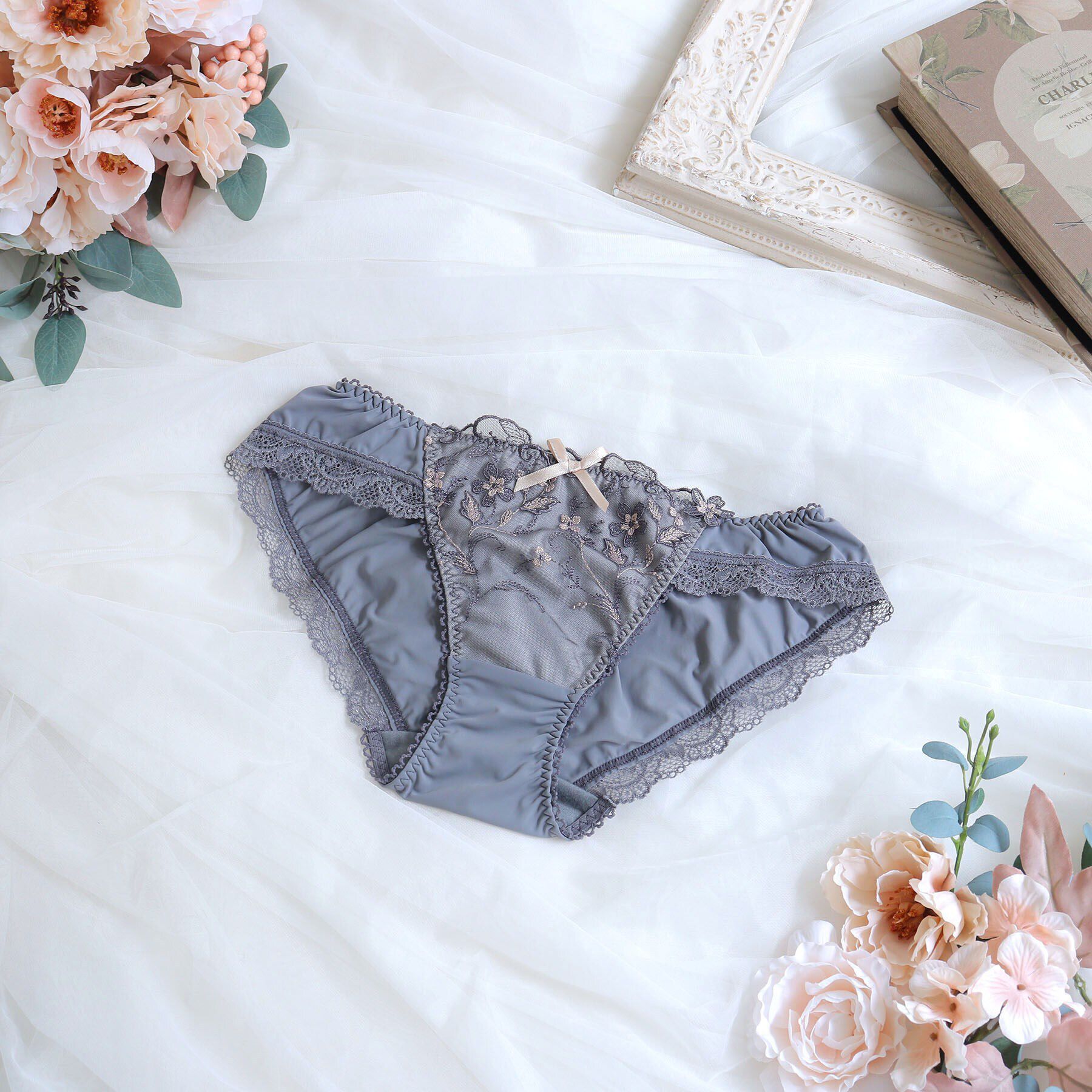 Risa Magli「ボーナ ノーマルショーツ」|インナー|グレー(012)