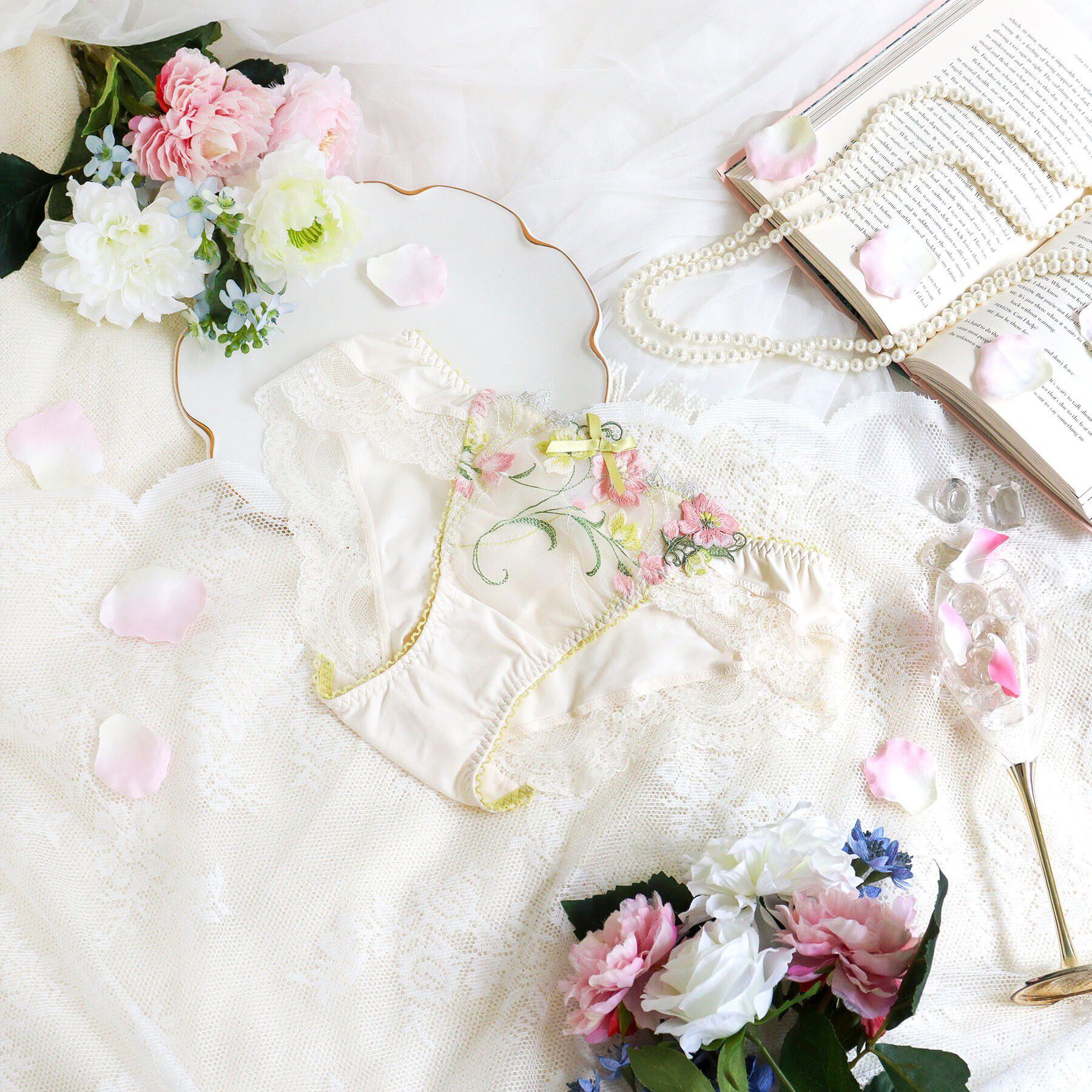 Risa Magli「テリン ノーマルショーツ」|インナー|イエロー(032)