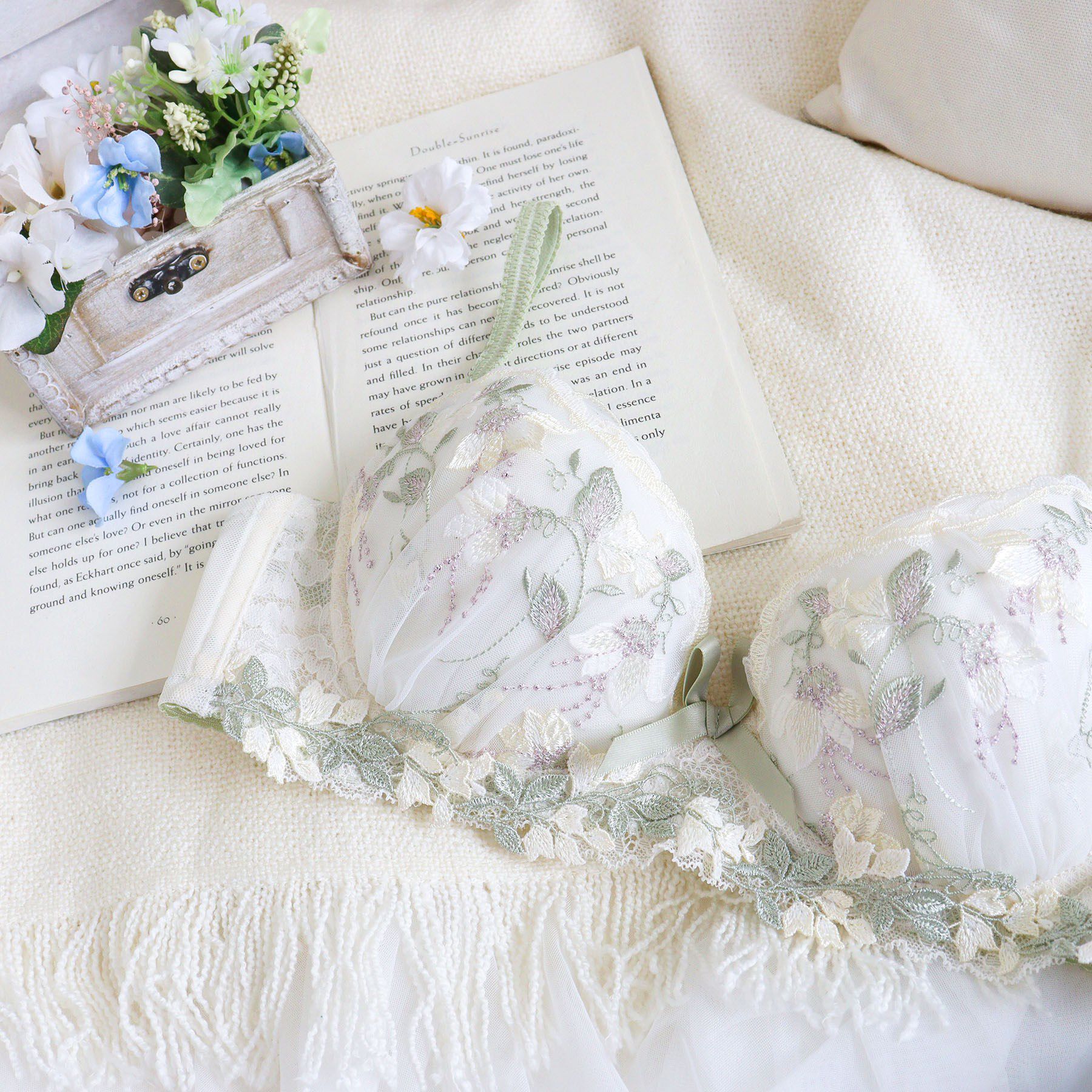 Risa Magli「ソア ブラジャー（E-F）＜スウィートリッチ＞」|インナー|