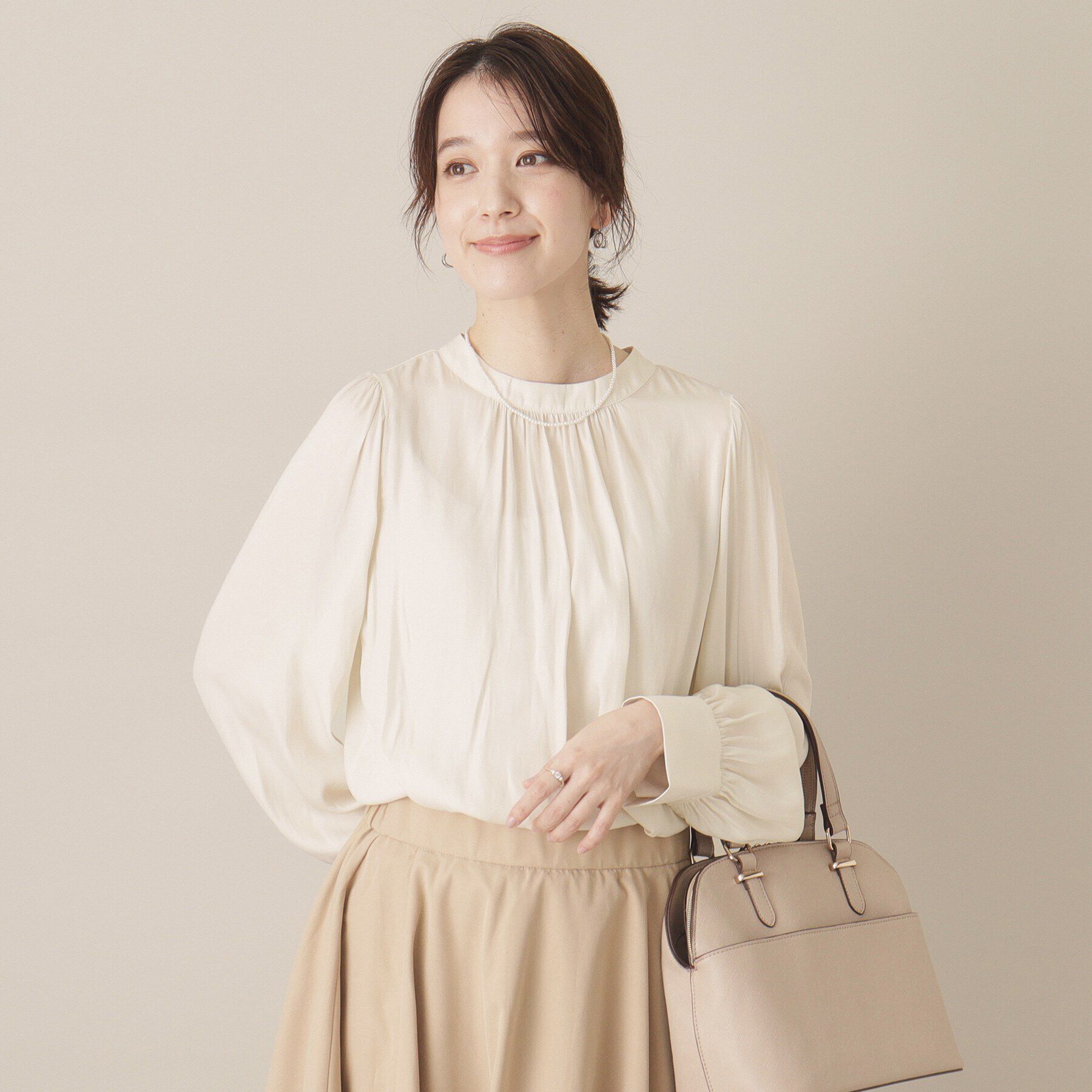 ITS&rsquo;DEMO「【通勤／手洗い可】サテンブラウス」|シャツ・ブラウス|