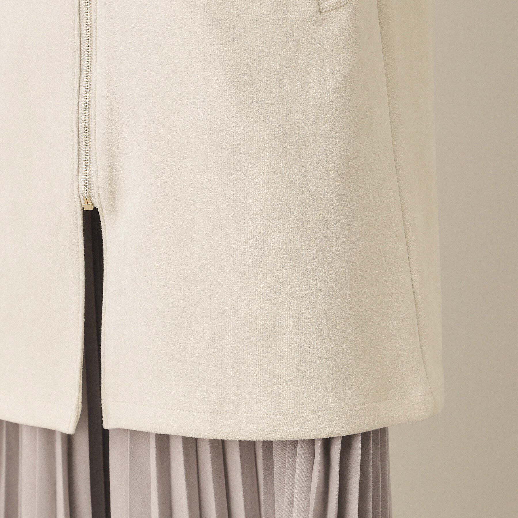 ITS&rsquo;DEMO「【通勤】カットフェイクスエードコート」|ノーカラーコート|