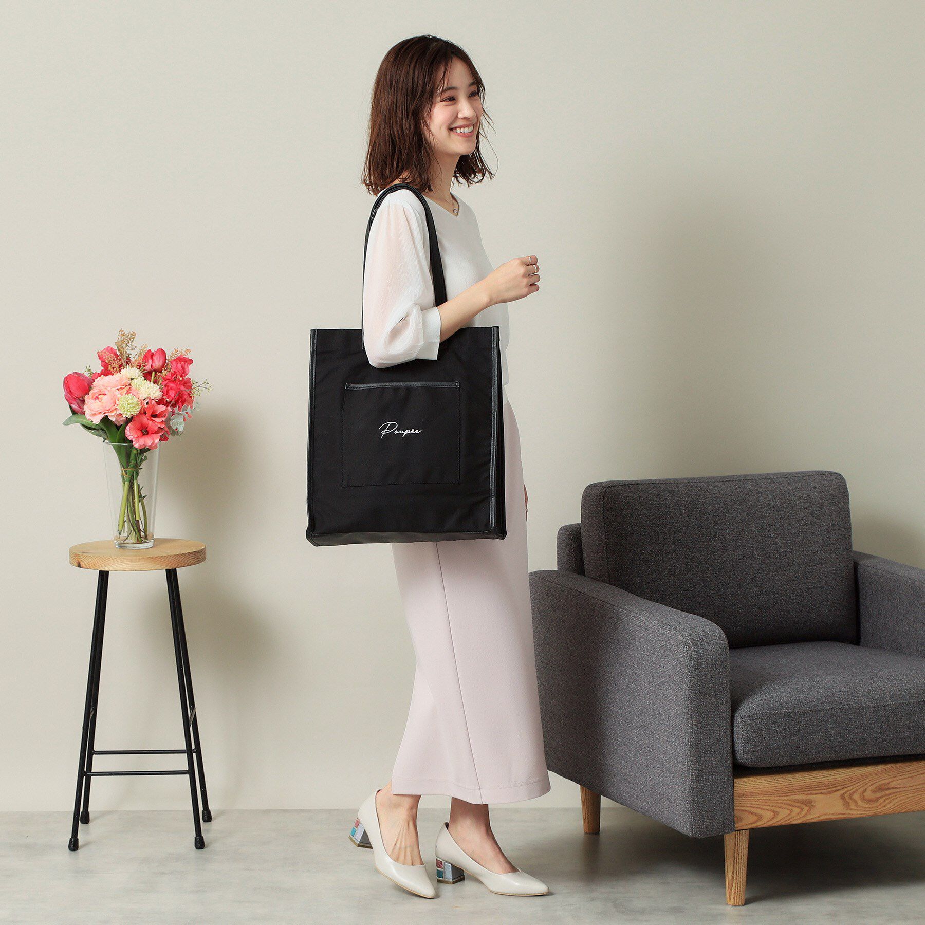 ITS&rsquo;DEMO「【推し活／A4対応】合皮パイピングキャンバストート」|トートバッグ|