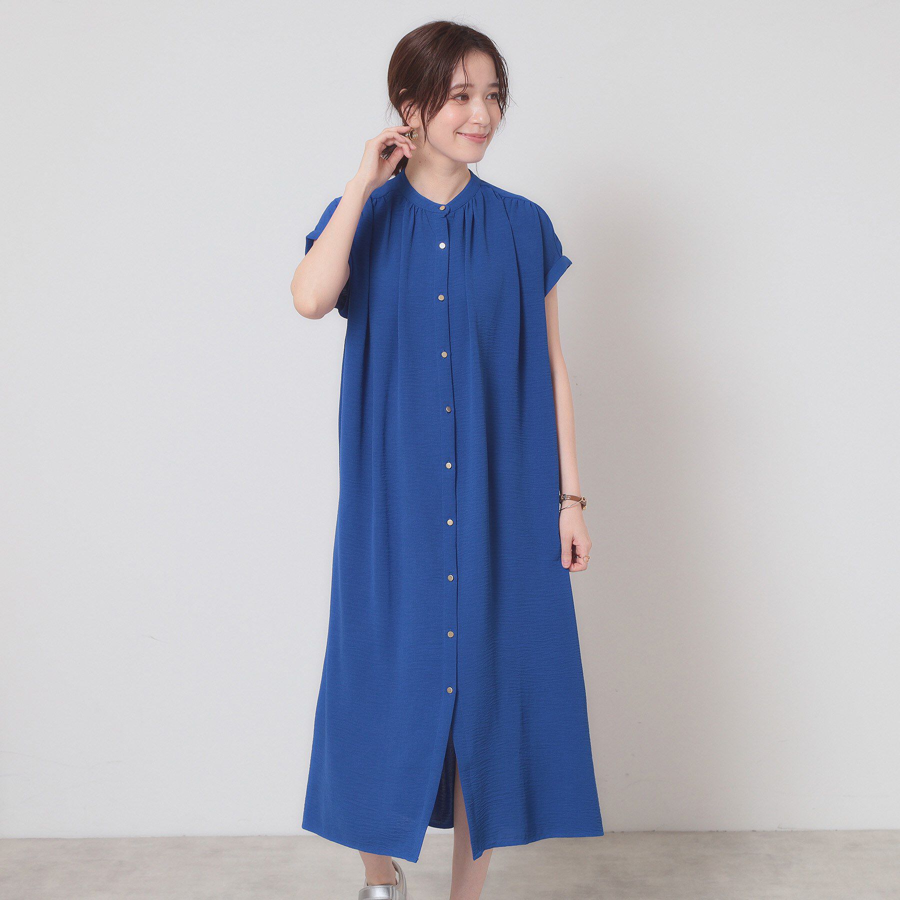 ITS&rsquo;DEMO「【接触冷感／吸水速乾／洗濯機OK】イージーケア前開きワンピース＜ラク服シリーズ＞」|ワンピース|ブルー(092)