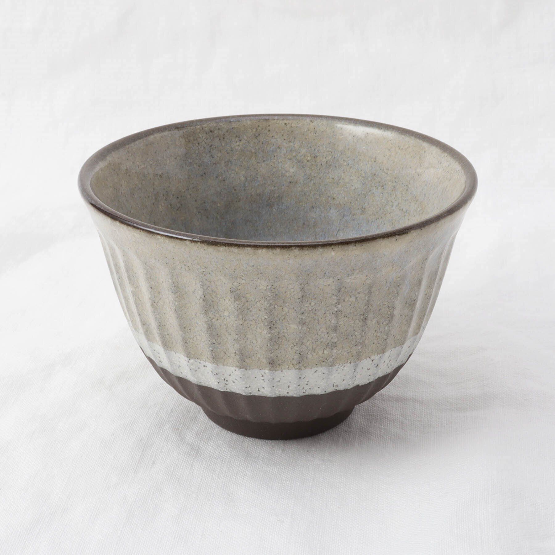 212 KITCHEN STORE「掛け分け小丼黒土 GY」|食器・キッチングッズ|