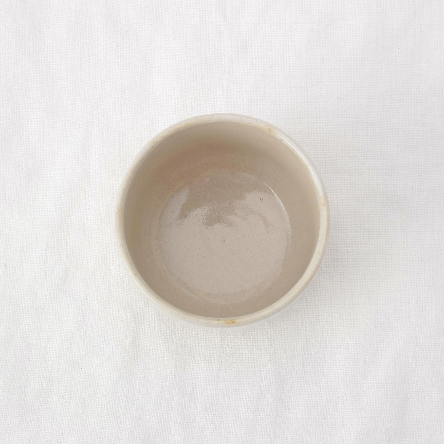 212 KITCHEN STORE「波佐見焼 土ものお湯呑 白 ＜ハレとケ＞」|グラス・マグカップ|