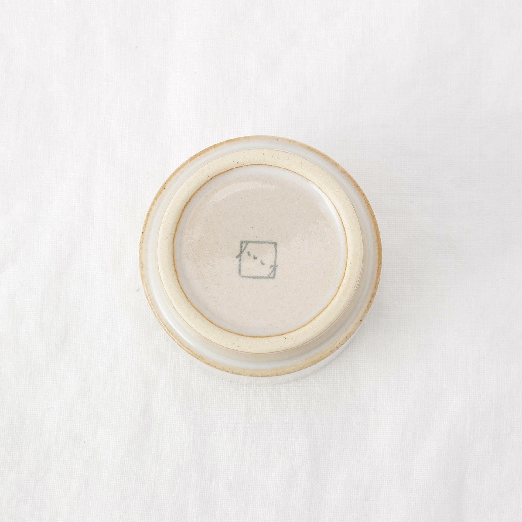 212 KITCHEN STORE「波佐見焼 土ものお湯呑 白 ＜ハレとケ＞」|グラス・マグカップ|