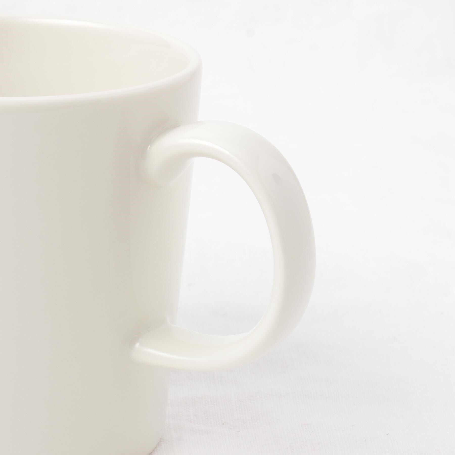 212 KITCHEN STORE「ティーマ マグ ホワイト ＜iittala イッタラ＞」|グラス・マグカップ|