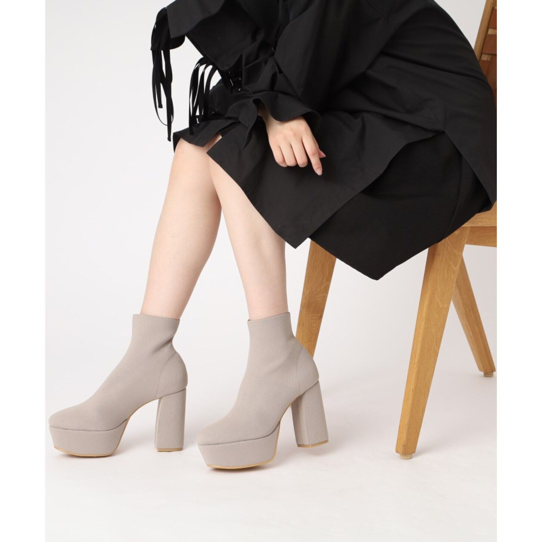 ESPERANZA「【ラク盛り／ショートブーツ】リピーター続出／脚長美脚　厚底ニットショートブーツ」|ショートブーツ|