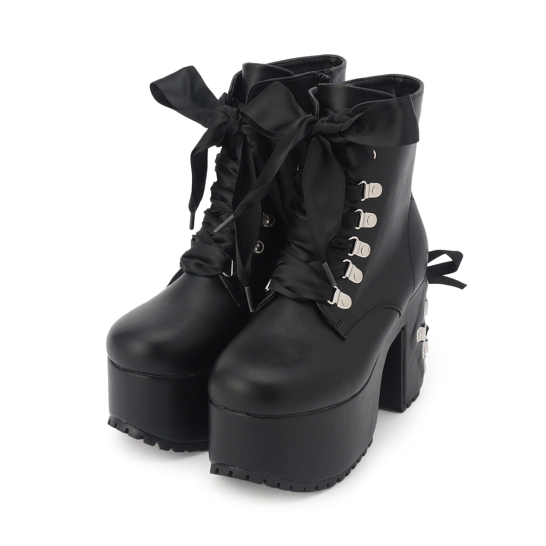 csT&P「厚底 ハトメ レースアップブーツ」|ショートブーツ|ﾌﾞﾗｯｸ(019)