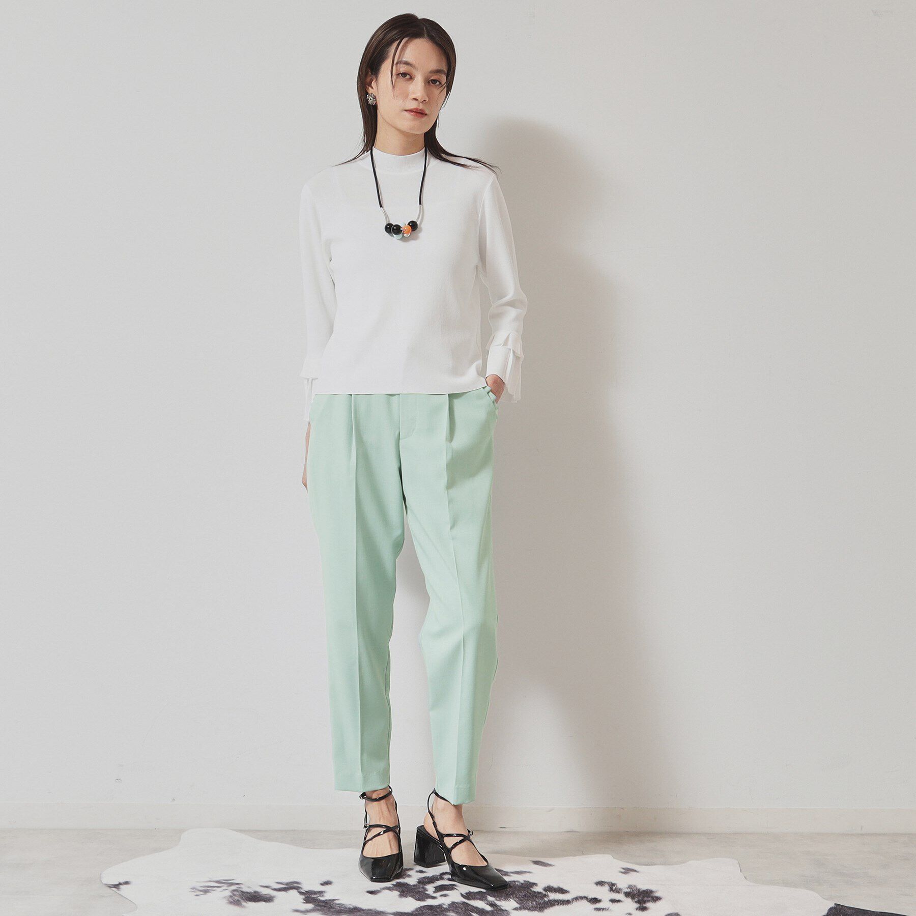 SunaUna「【ポケットフリル／大人フェミニン】テーパードパンツ」|その他|