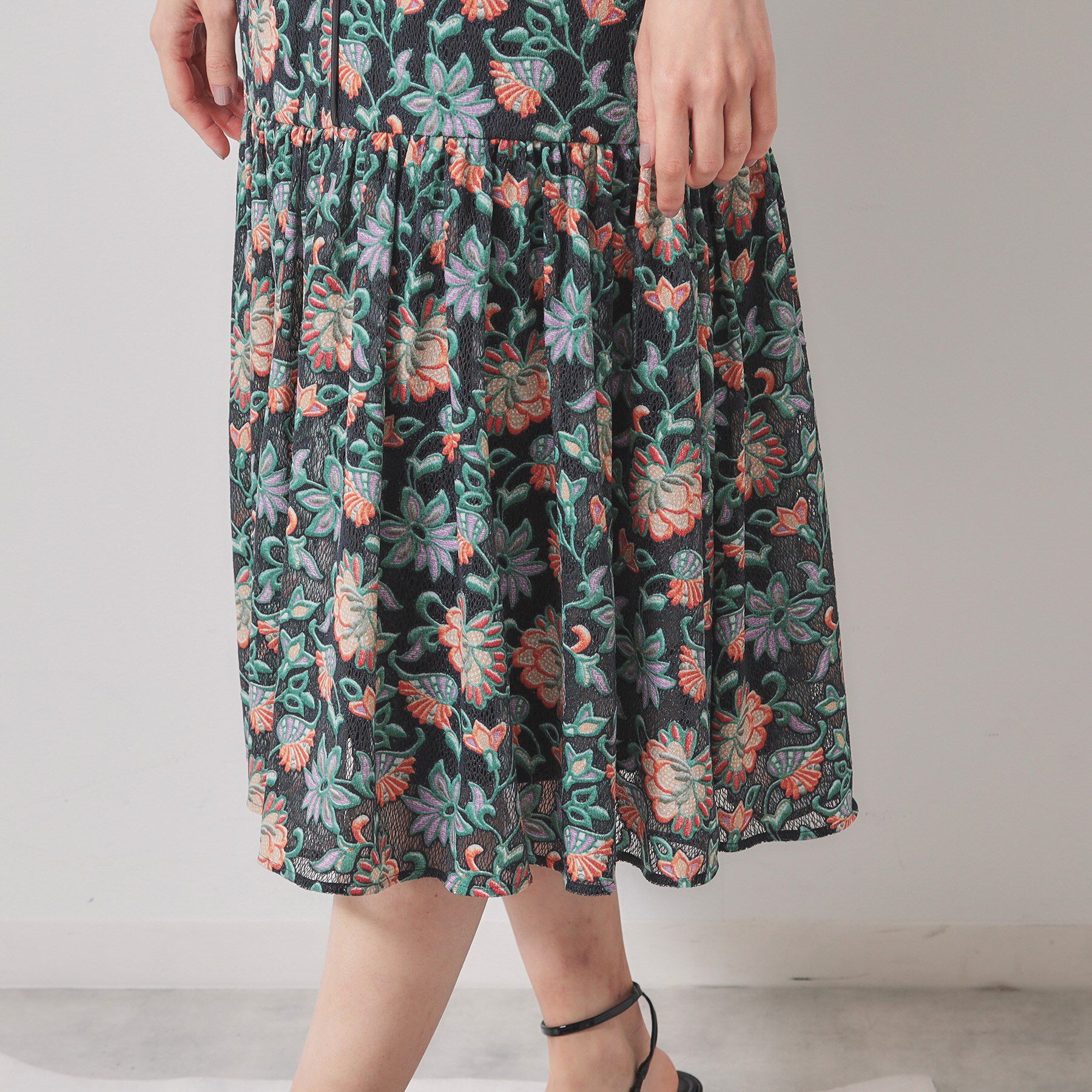 SunaUna「【オパールレース／パフスリーブ】ティアードワンピース」|ワンピース|