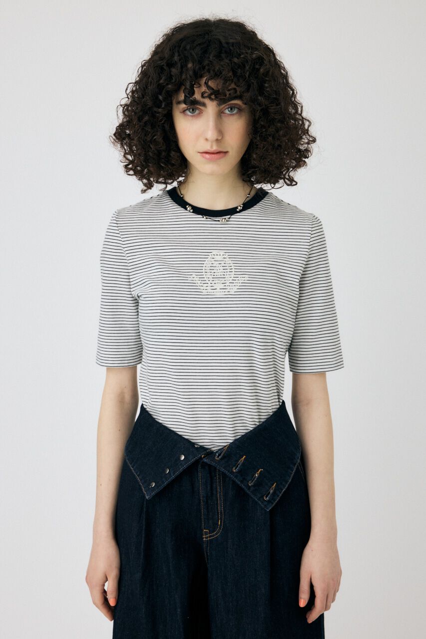 MOUSSY「REGAL EMBROIDERY Tシャツ」|Tシャツ・カットソー|柄WHT5