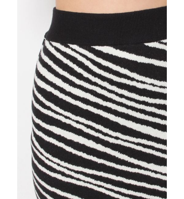 EVRIS「ジオメトリックニットスカート【セットアップ着用可能】」|スカート|