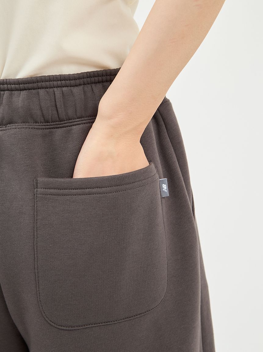 NEW BALANCE 「【New Balance for emmi】リニアヘリテージフリースバレルパンツ」|チノ|