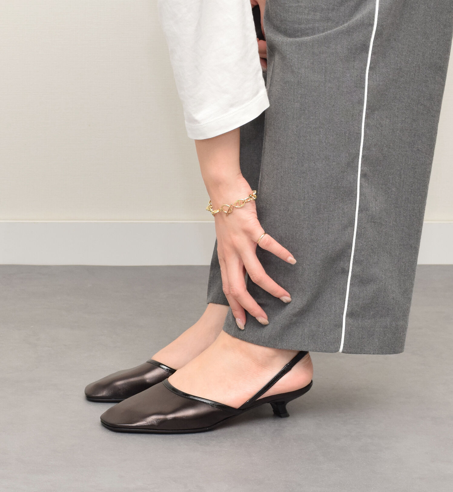 FABIO RUSCONI 「【FABIO RUSCONI】スクエアトウキトゥンヒールバックバンド」|パンプス|