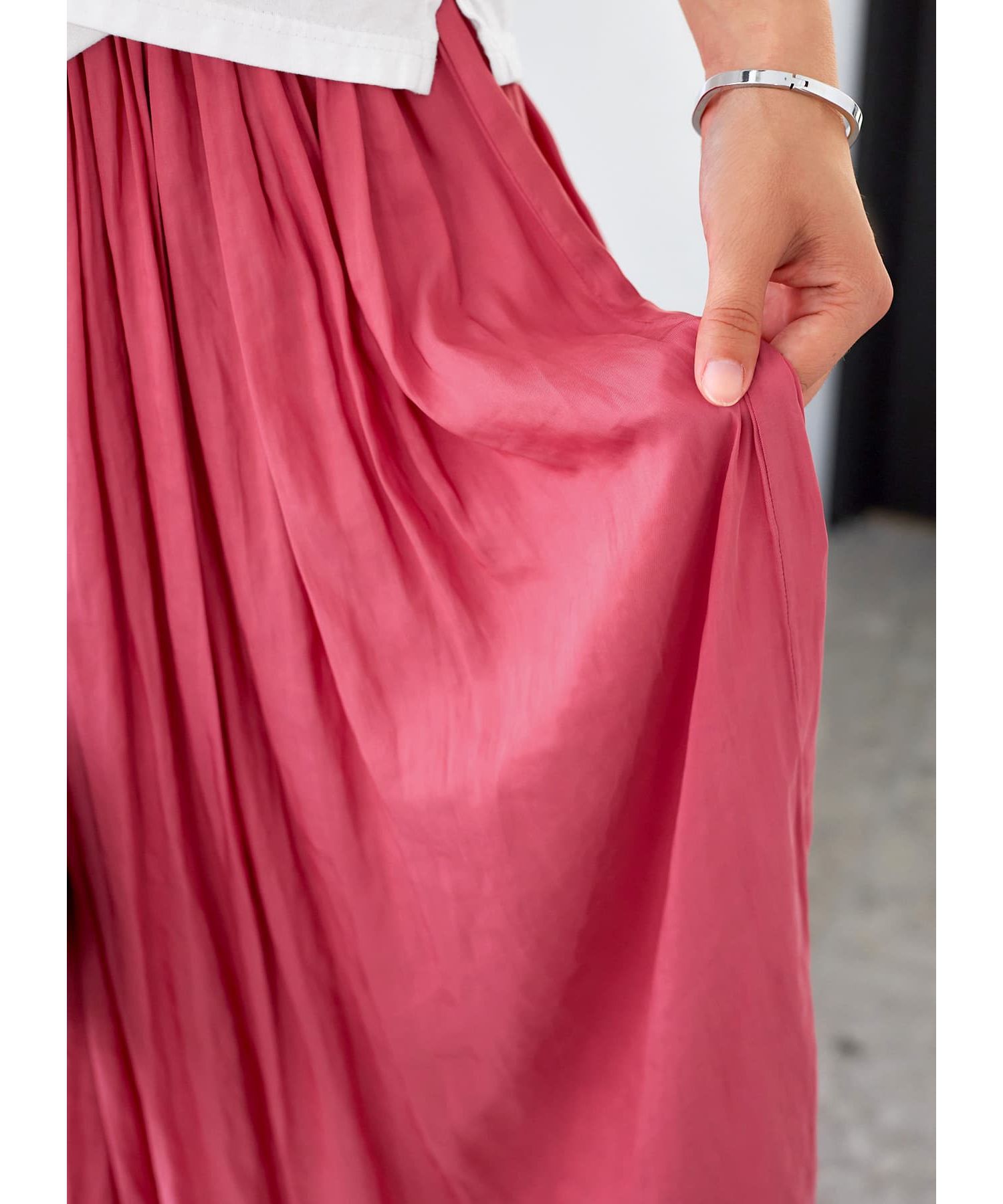 STYLE DELI「【Made in JAPAN】ヴィンテージサテンギャザーロングスカートC／85cm丈」|スカート|