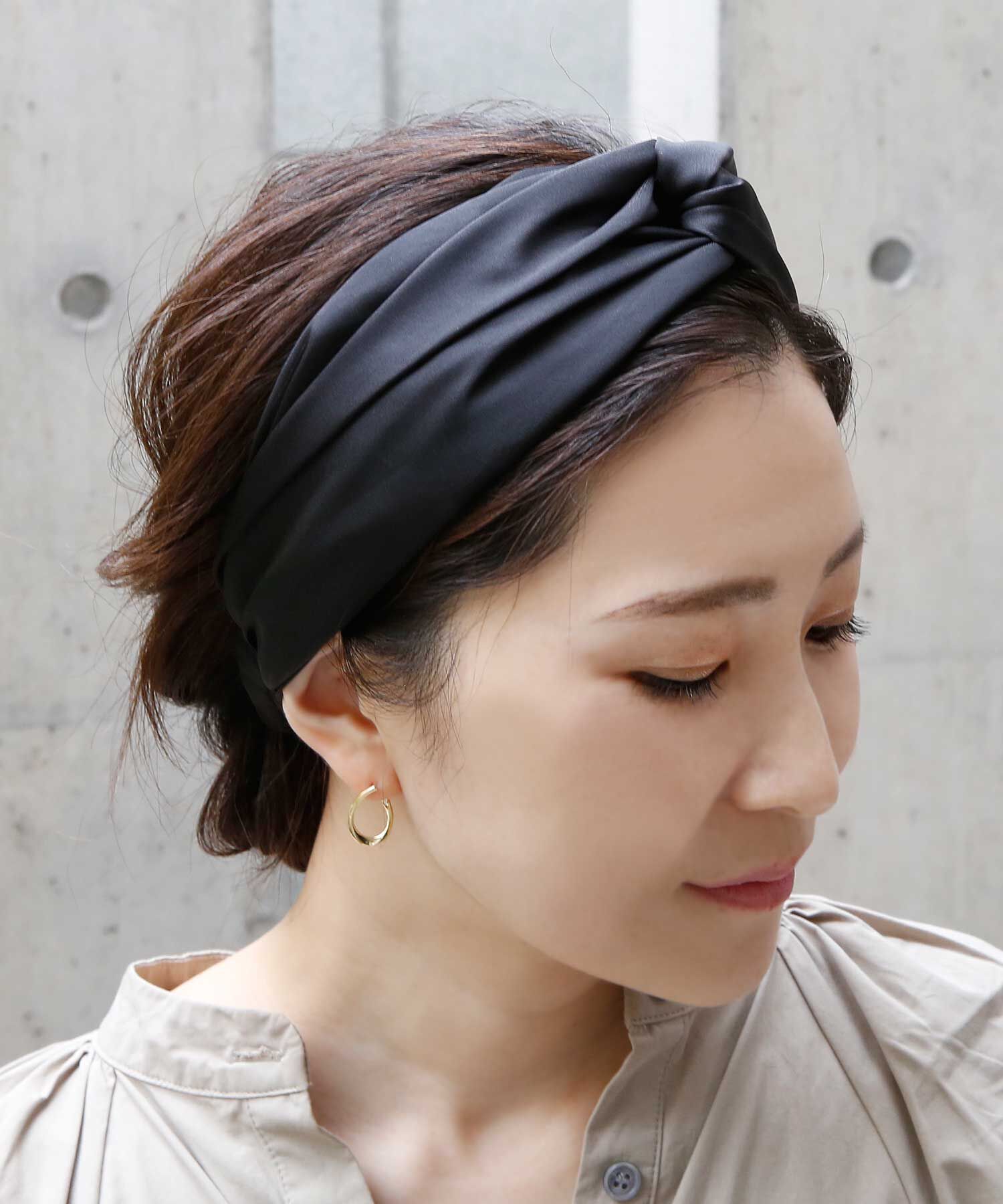 colleca la「サテンヘアターバン」|ヘアバンド|