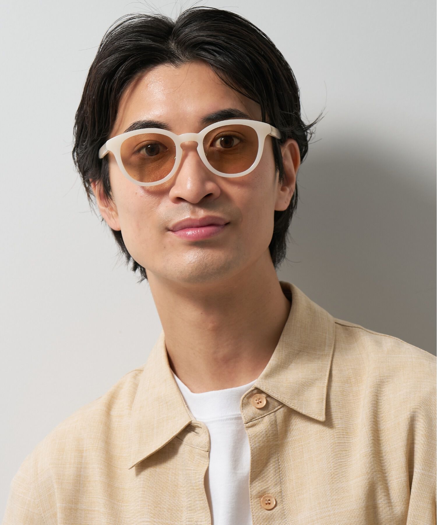  「ボストン型 調光サングラス｜紫外線対策｜レンズの色が変わるサングラス｜Zoff | UNITED ARROWS Wellness」|サングラス|