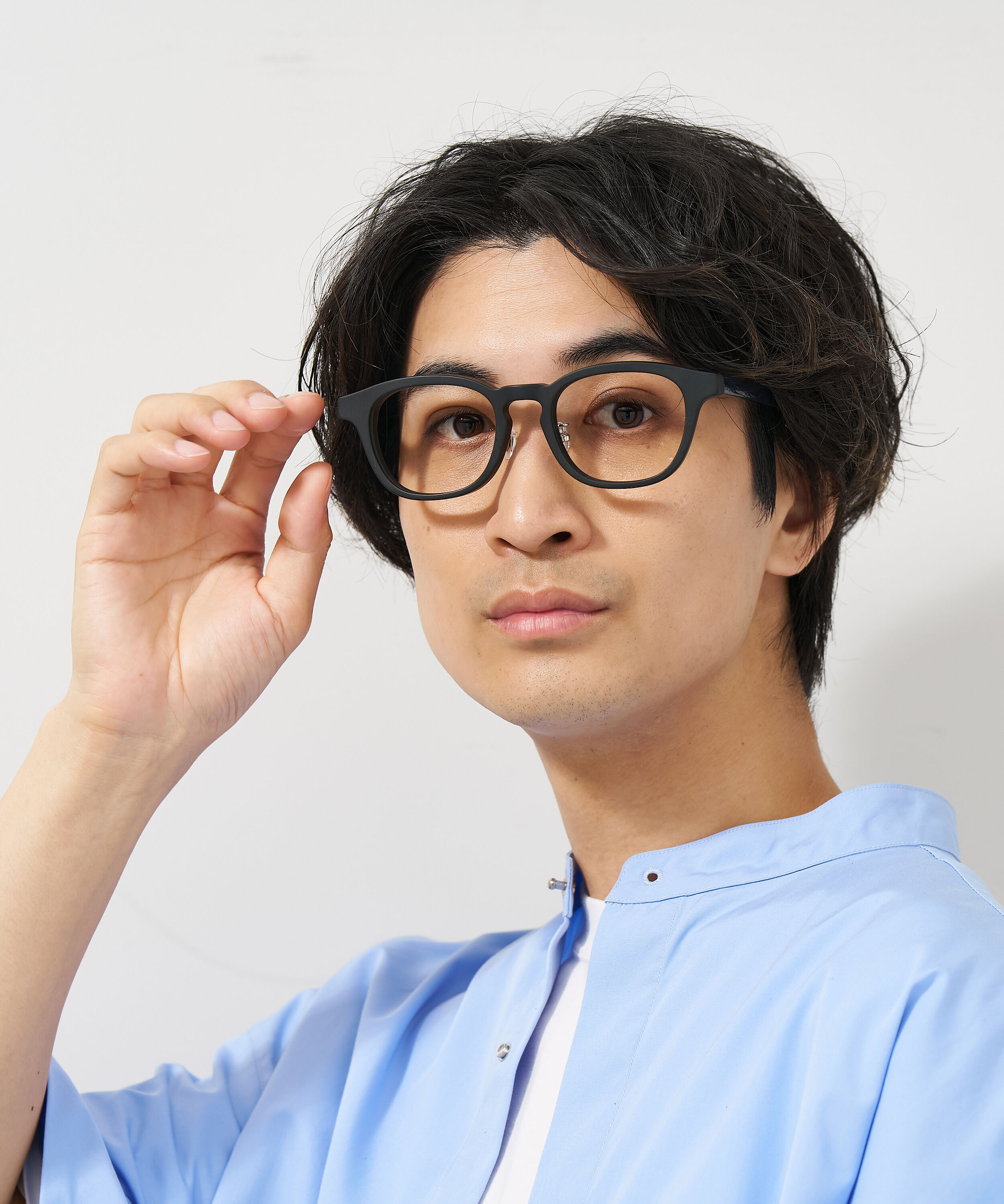  「【ルミネ限定】Zoff | ウェリントン型 クリアフレーム 黒縁 太縁 伊達メガネ レンズ交換券付き」|メガネ|