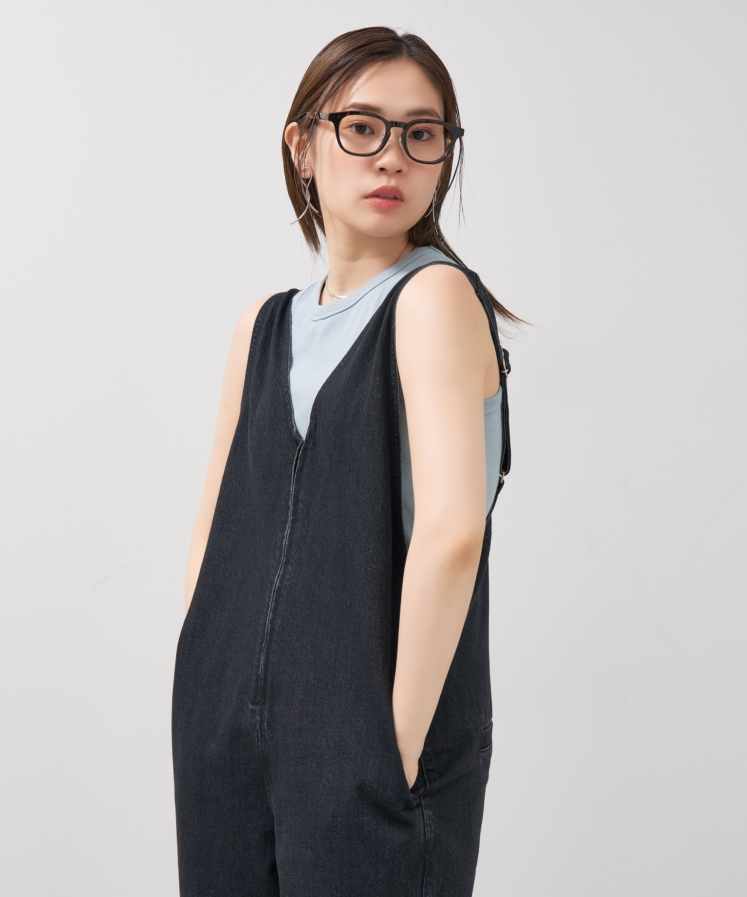  「【ルミネ限定】Zoff | ウェリントン型 クリアフレーム 黒縁 太縁 伊達メガネ レンズ交換券付き」|メガネ|