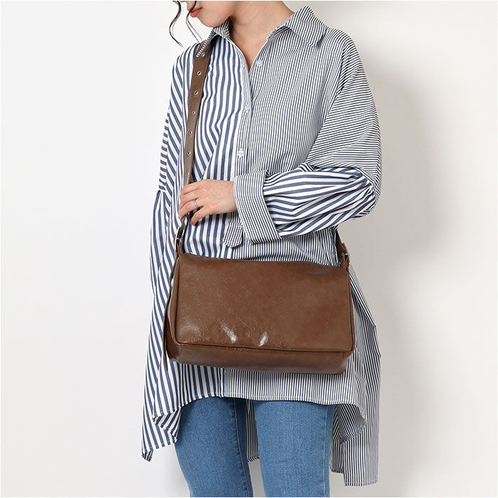 BACKYARD FAMILY「ショルダーバッグ レディース 斜めがけ 通販 アルトローズ バッグ ALTROSE 333012」|ショルダー・メッセンジャー|