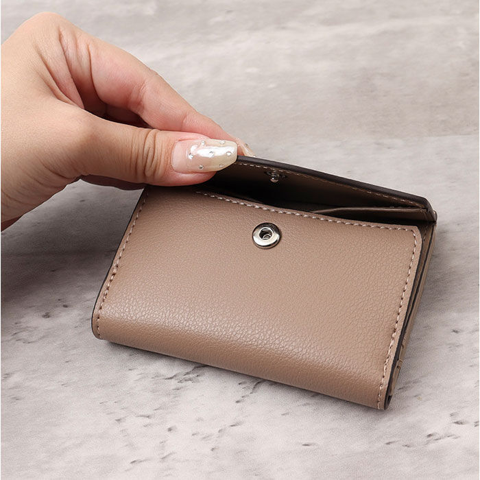 BACKYARD FAMILY「Legato Largo 財布 レガートラルゴ LJ-F3442 通販 二つ折り財布 2つ折り財布」|財布|