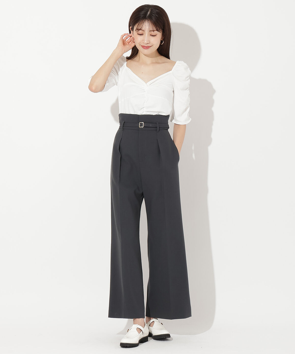 アンドクチュール「ツィルベルト付ワイドパンツ」|その他|