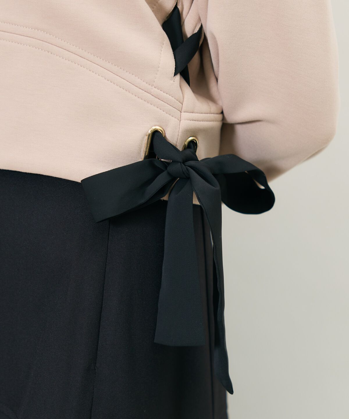 アンドクチュール「レースアップリボンフーディー」|パーカー|