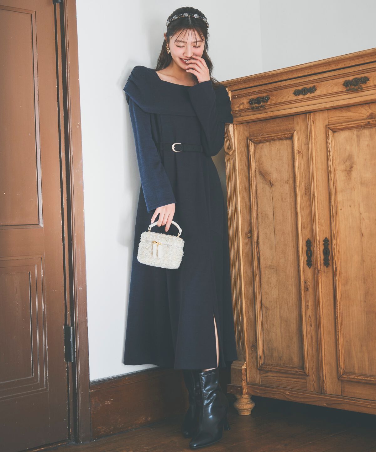 アンドクチュール「ベルト付きオフショルカットワンピース」|ワンピース|